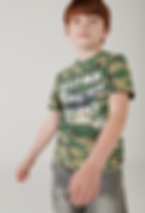 Camiseta malha camuflagem para menino